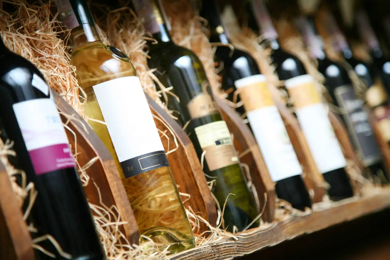 LIBHOF WINE | Как хранить вино?