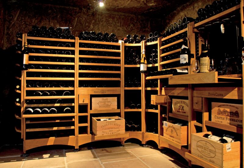 LIBHOF WINE | Винный шкаф или стеллаж под вино – что выбрать. Преимущества и недостатки разных вариантов хранения вина.
